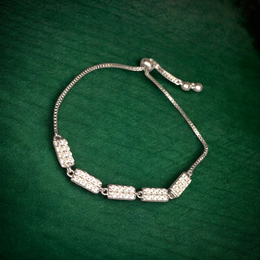 Sterling Silver Zirconia Bracelet – Sparkling Sophistication